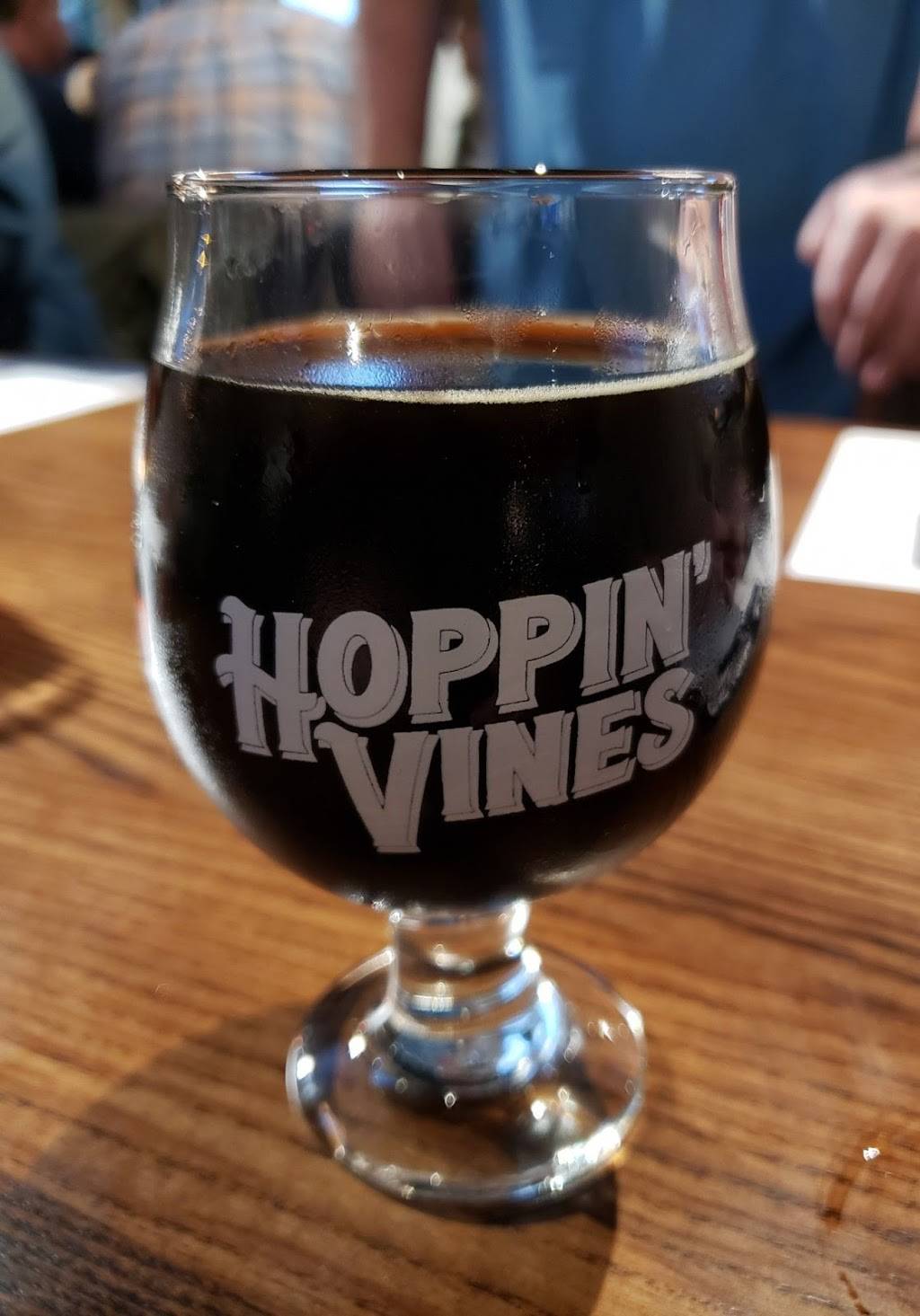 Hoppin Vines | restaurant | 8150 Montgomery Rd, Cincinnati, OH 45236, USA | 5137918463 OR +1 513-791-8463