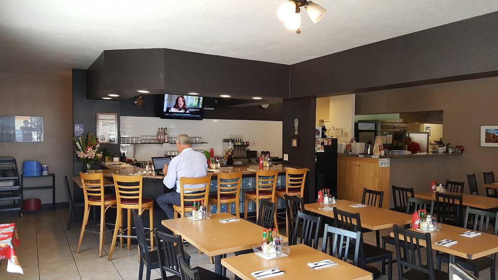 Miracle Mile Cafe | restaurant | 2130 4th St, San Rafael, CA 94901, USA | 4154547700 OR +1 415-454-7700