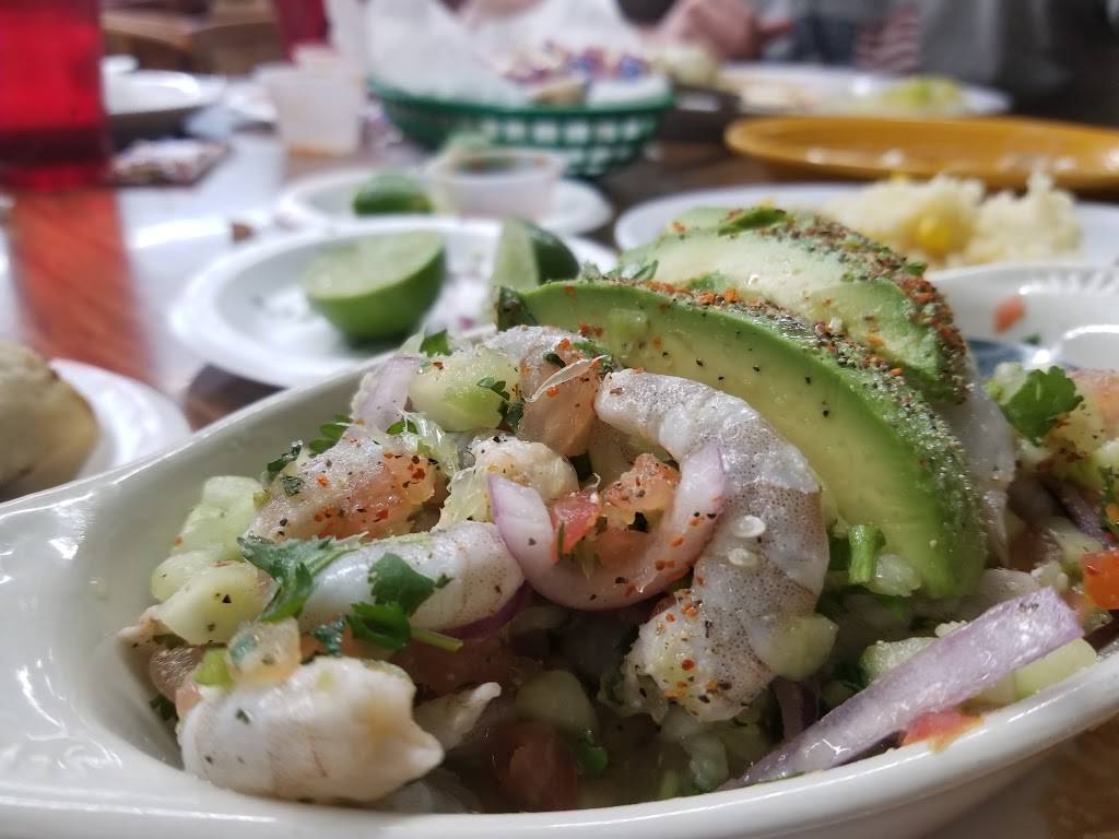 Mariscos Las Islitas seafood restaurant We Are Open For Dine In | restaurant | 4874 W 3500 S, West Valley City, UT 84120, USA | 8016666938 OR +1 801-666-6938