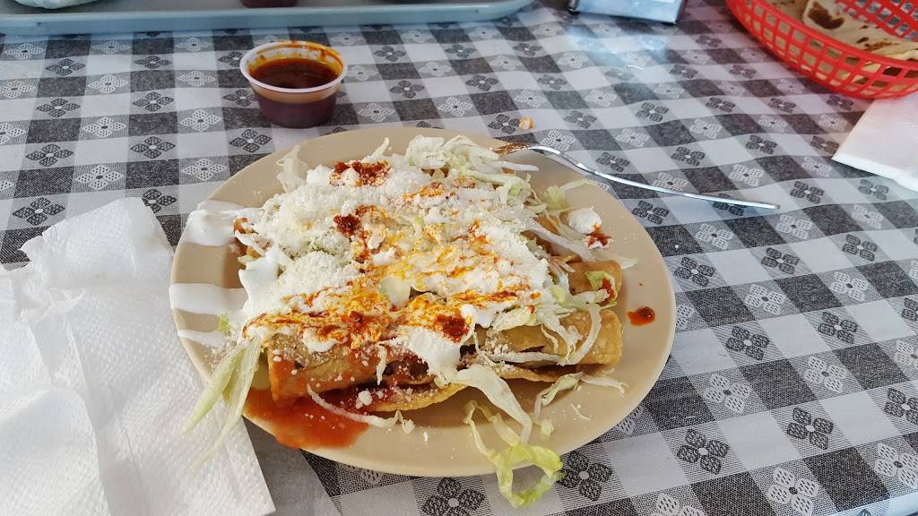 Las Cuatro Milpas | restaurant | 1857 Logan Ave, San Diego, CA 92113, USA | 6192344460 OR +1 619-234-4460