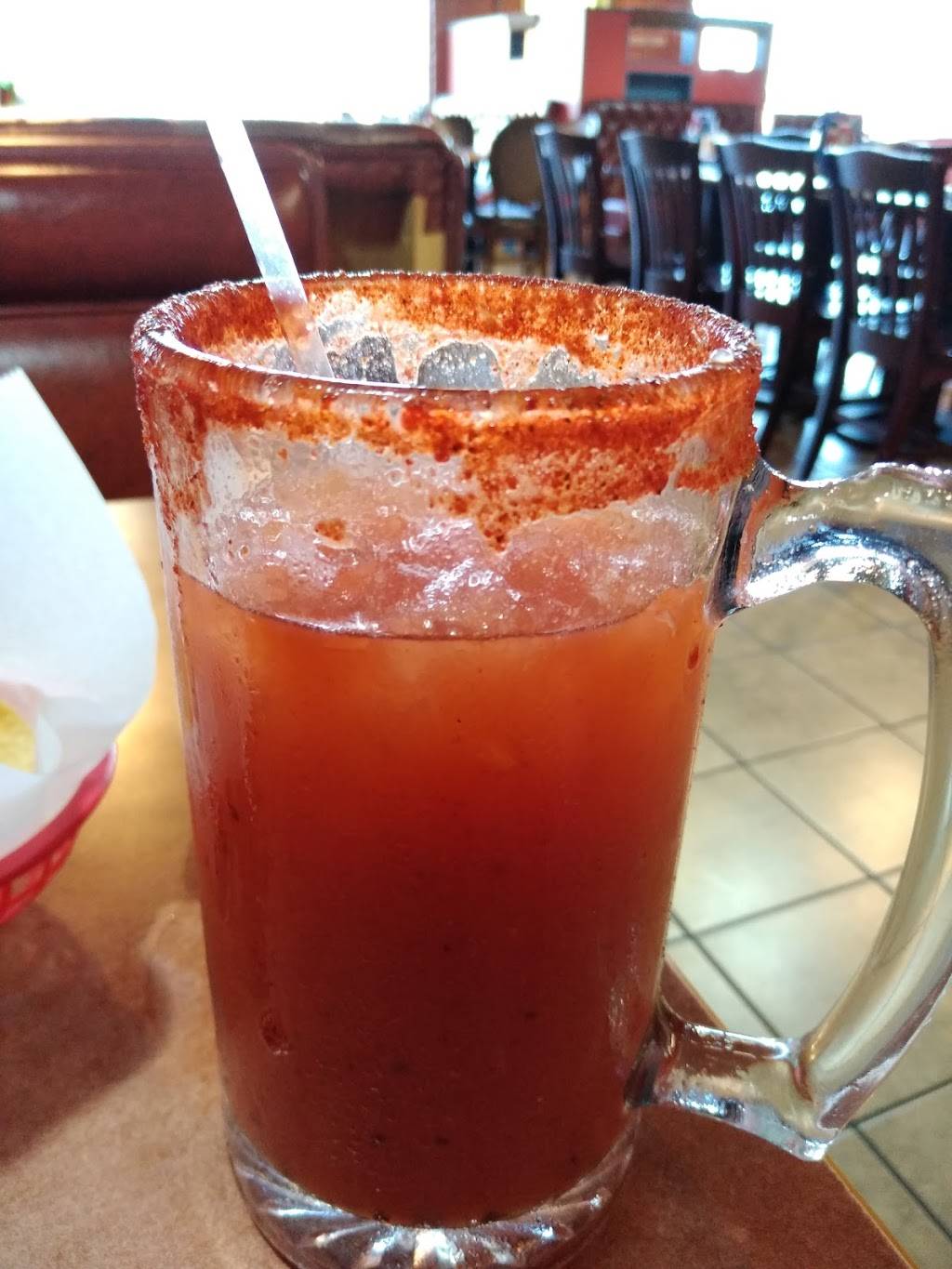 El Alboroto Mariscos & Chavelas | restaurant | 8427 W Peoria Ave, Peoria, AZ 85345, USA | 6232363303 OR +1 623-236-3303