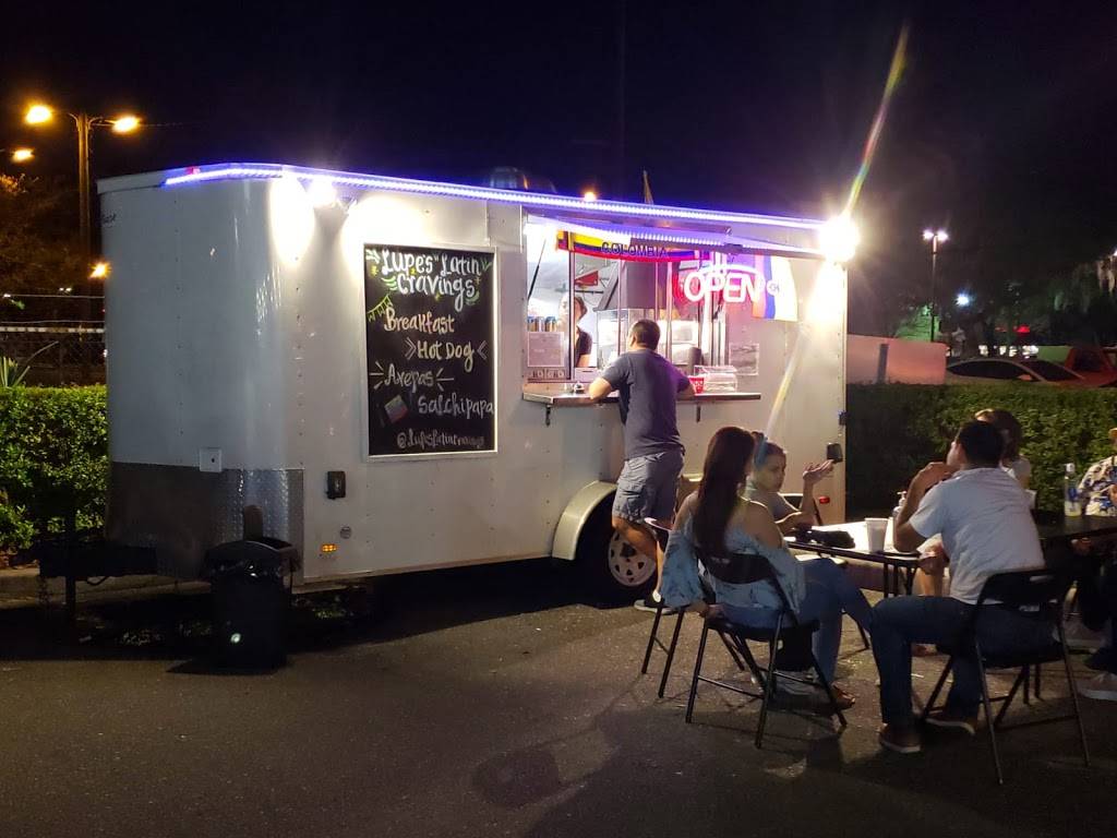 Lupe’s Latin Cravings | restaurant | 13430 Bruce B Downs Blvd, Tampa, FL 33612, USA | 8135856595 OR +1 813-585-6595