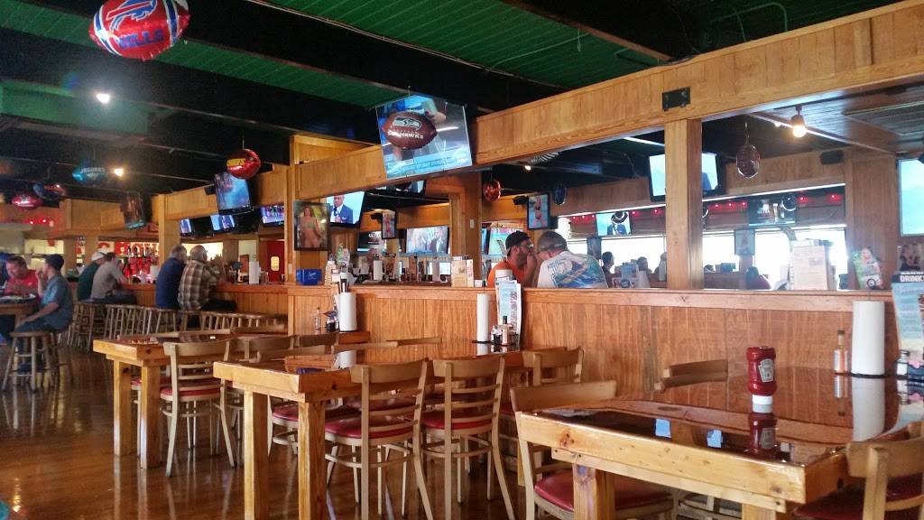 The WingHouse of Palm Harbor | restaurant | 34900 US-19, Palm Harbor, FL 34684, USA | 7277847706 OR +1 727-784-7706