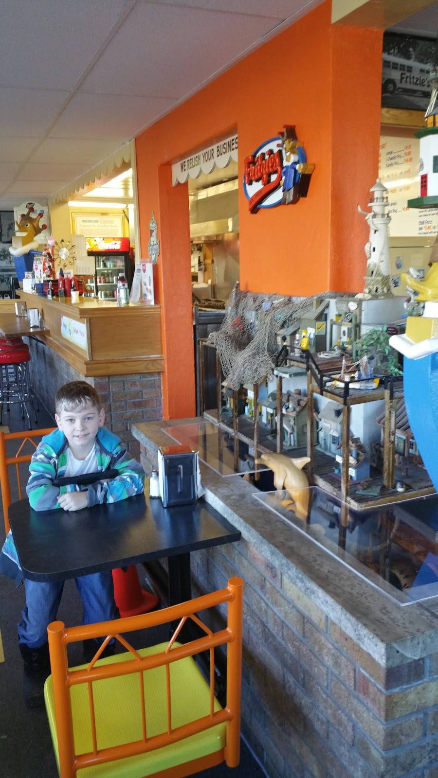 Fritzies West End | restaurant | 32 Perry St, Woodstock, ON N4S 3C3, Canada | 5195396812 OR +1 519-539-6812