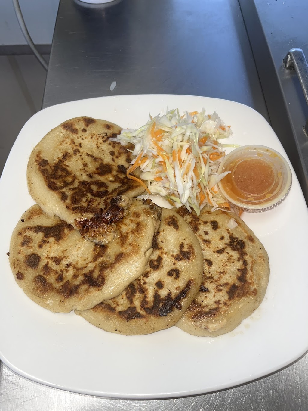 El Sabor Catracho | restaurant | 706 Crain Hwy, Glen Burnie, MD 21061, USA | 4109030704 OR +1 410-903-0704