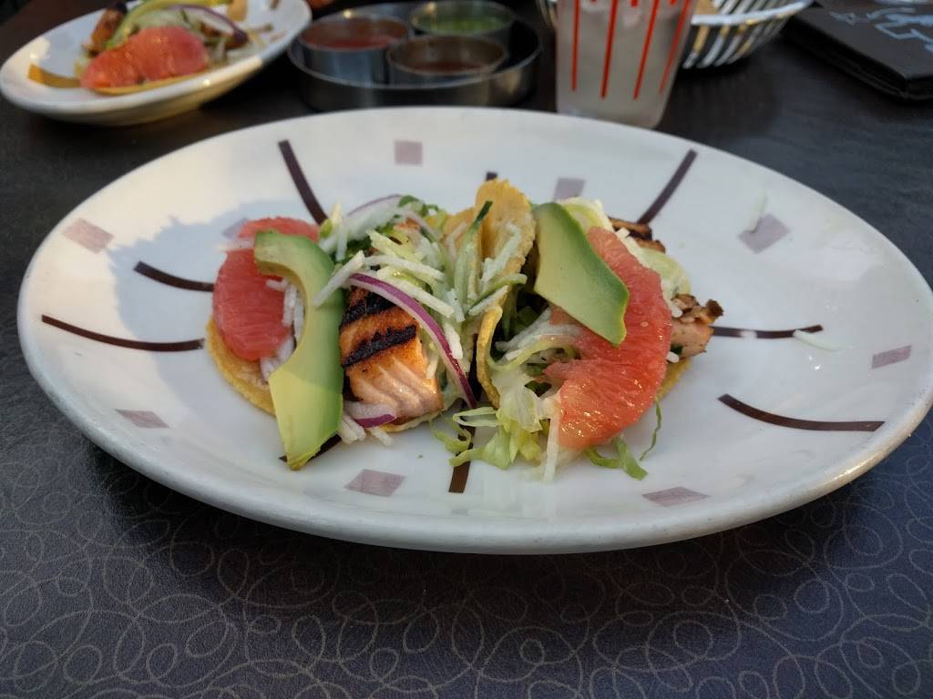 Border Grill | restaurant | Union Bank Plaza, 445 S Figueroa St #100, Los Angeles, CA 90071, USA | 2134865171 OR +1 213-486-5171