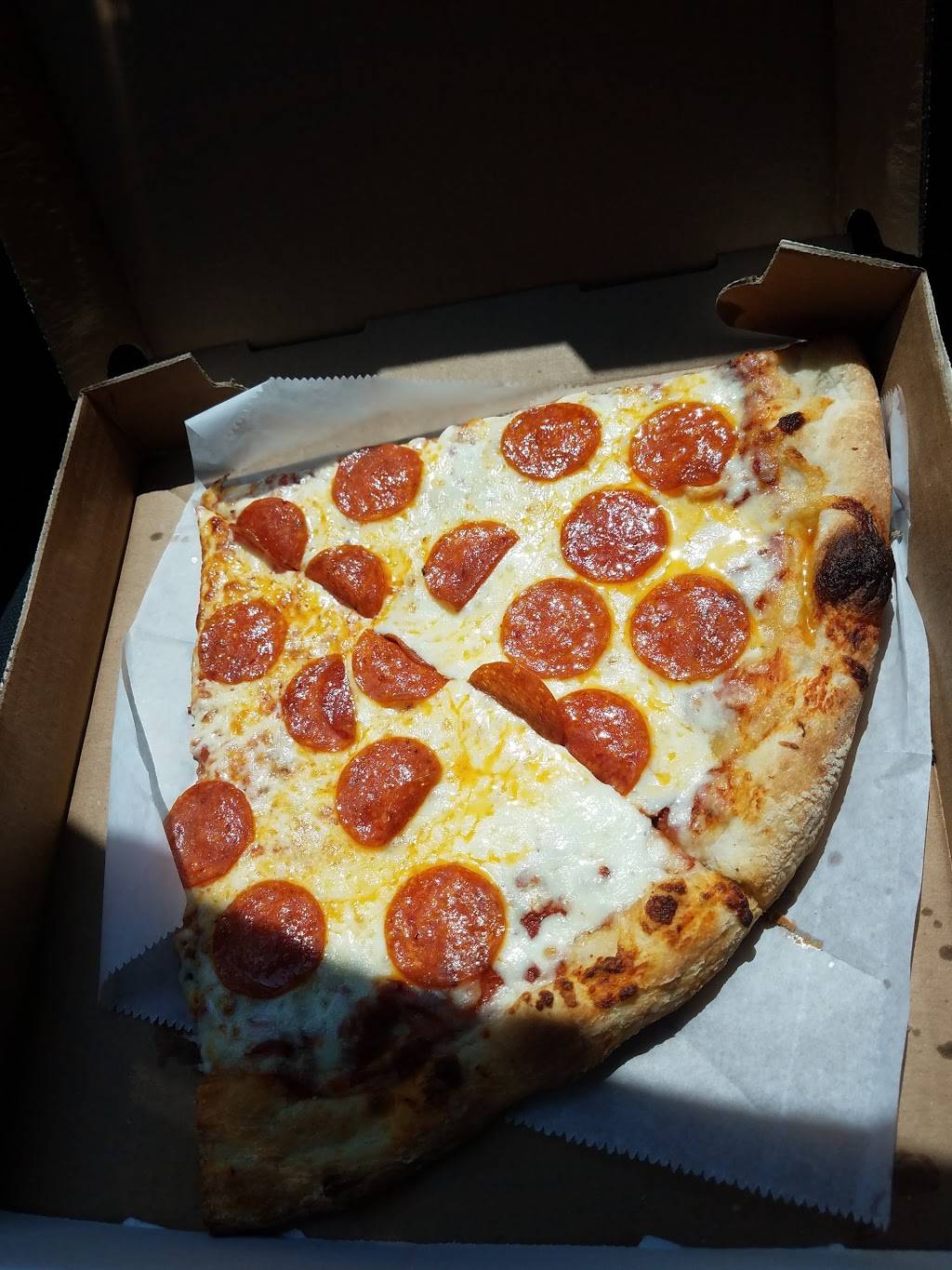 Sals Pizza | restaurant | 2815 Godwin Blvd, Suffolk, VA 23434, USA | 7579346006 OR +1 757-934-6006