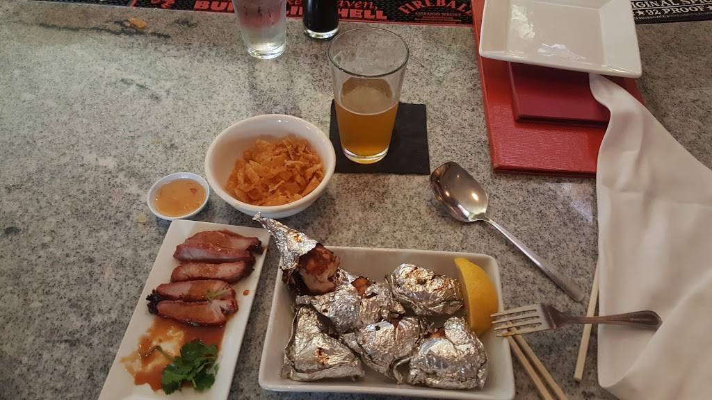 New Moon Restaurant | restaurant | 28281 Newhall Ranch Rd, Valencia, CA 91355, USA | 6612574321 OR +1 661-257-4321