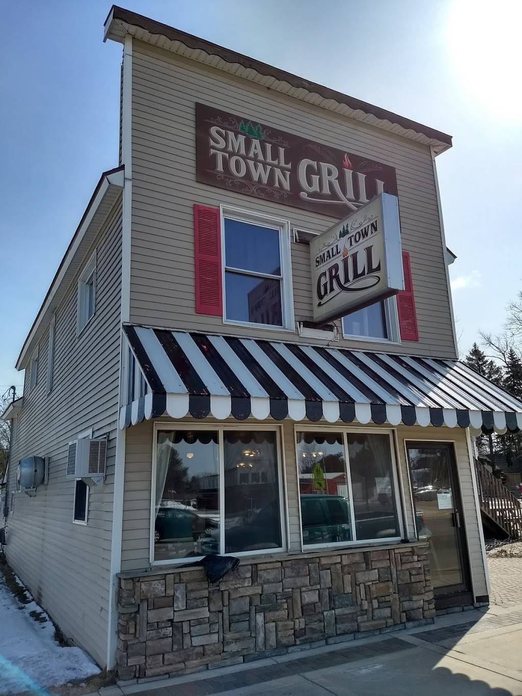 Small Town Grill | restaurant | 182 Stimpson St, Pellston, MI 49769, USA | 2315398004 OR +1 231-539-8004