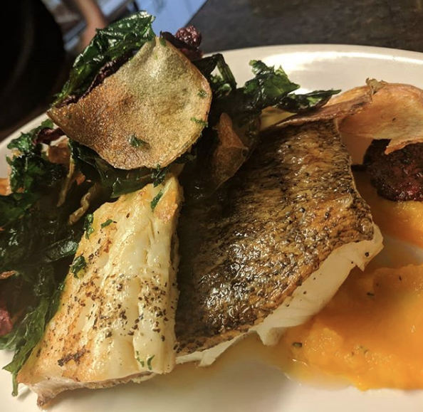 One Five One Social | restaurant | 151 Lakeshore Rd E, Oakville, ON L6J 1H3, Canada | 9053391151 OR +1 905-339-1151