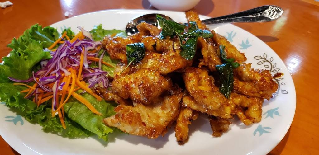 Khao San Thai Cuisine | restaurant | 100 Front St S, Issaquah, WA 98027, USA | 4256518138 OR +1 425-651-8138