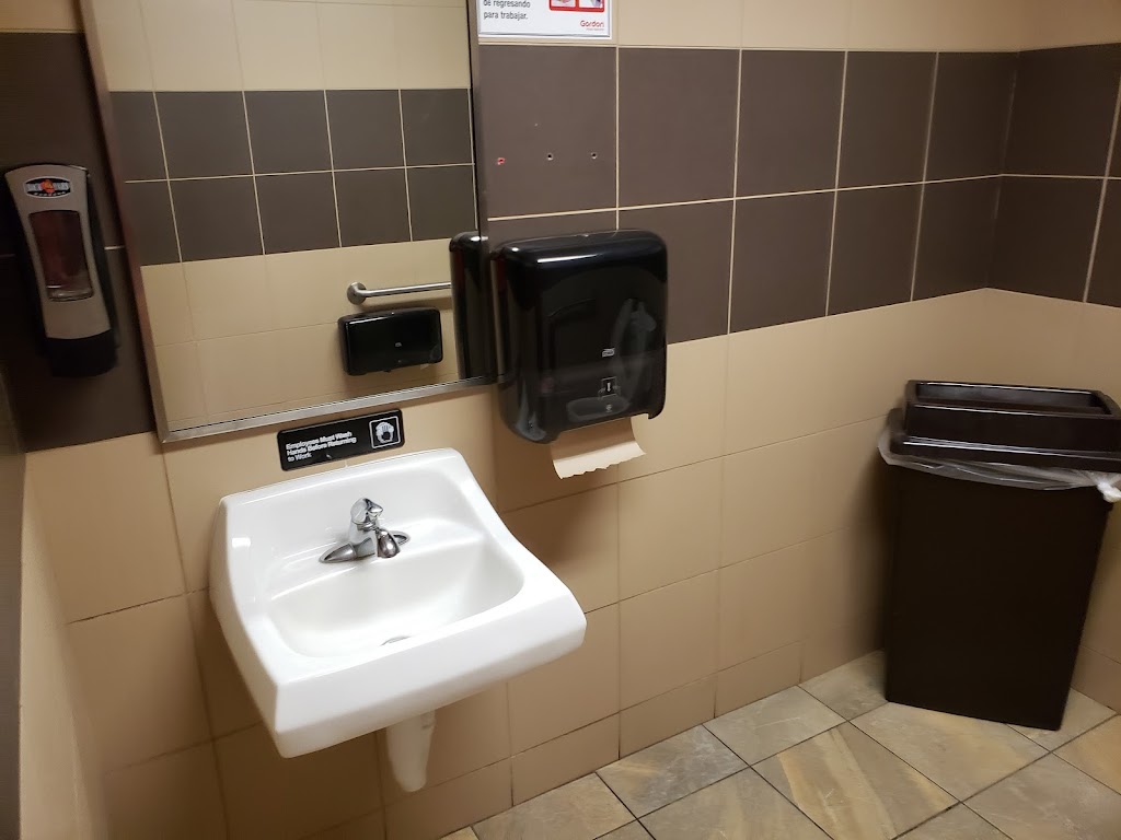 Back Yard Burgers | restaurant | 305 N Shackleford Rd, Little Rock, AR 72211, USA | 5019045090 OR +1 501-904-5090