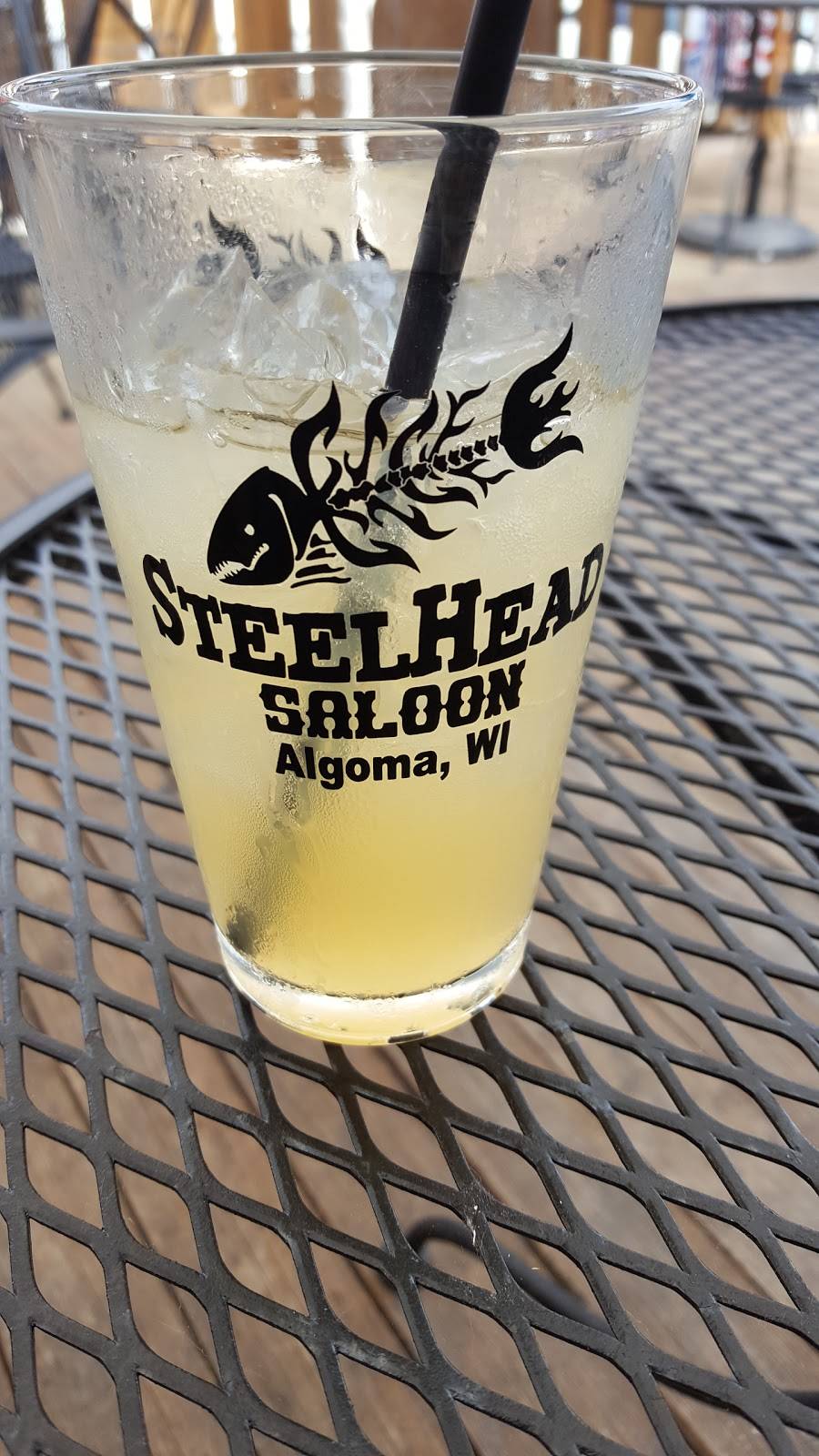 Steelhead Saloon | restaurant | 530 4th St, Algoma, WI 54201, USA | 9204873899 OR +1 920-487-3899