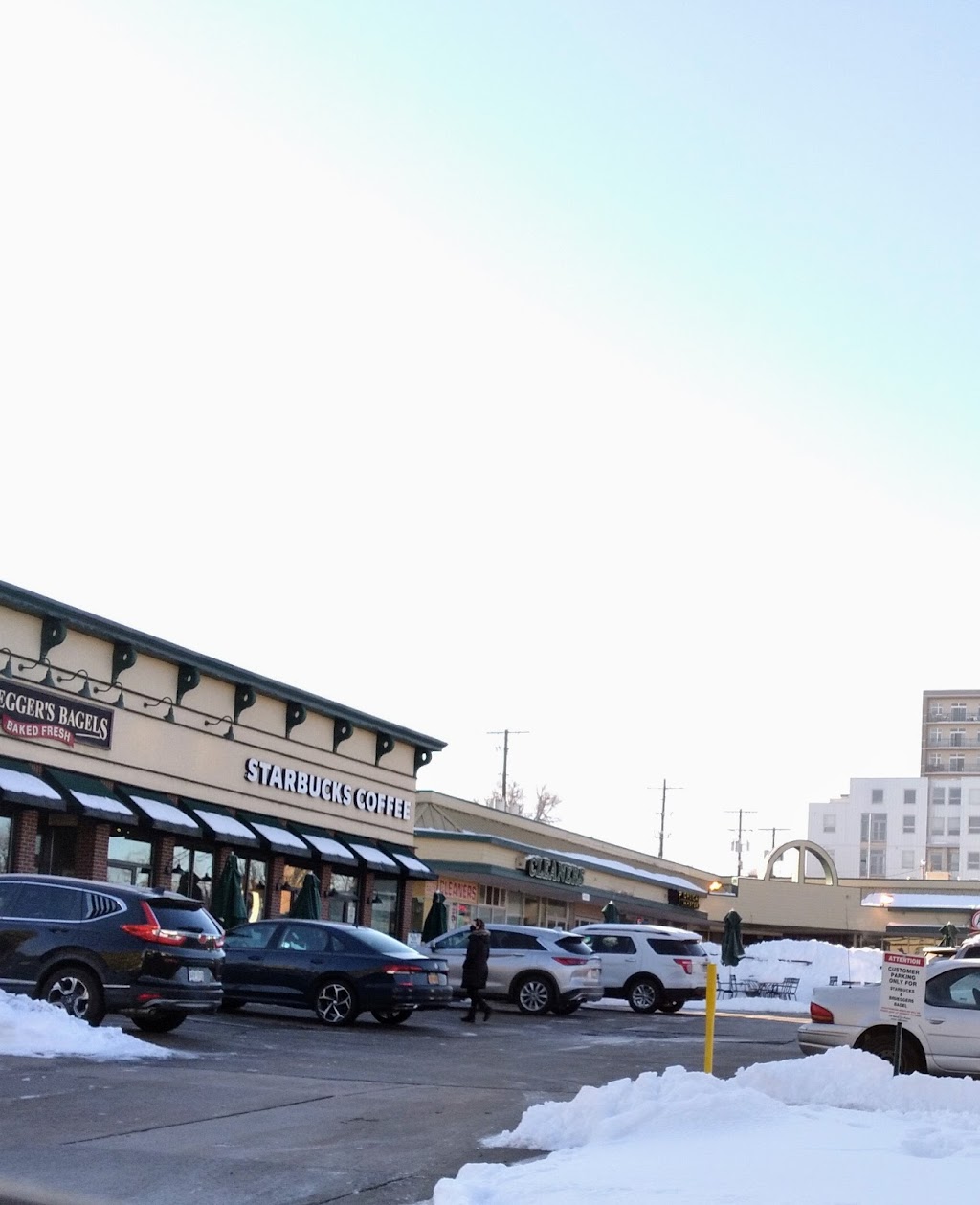 Starbucks | cafe | 2000 S University Blvd Ste B, Denver, CO 80210, USA | 3037339377 OR +1 303-733-9377