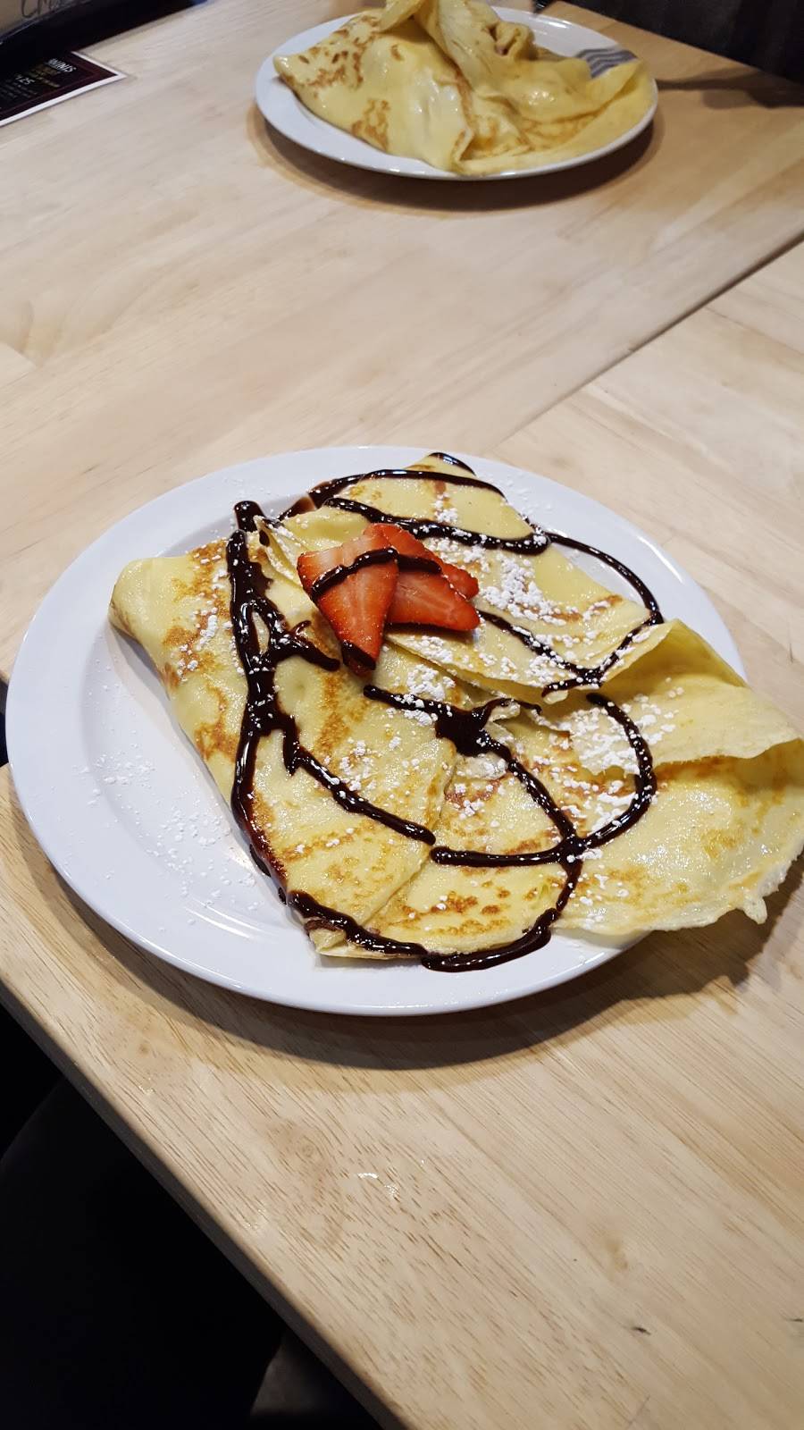 Grind N Crepe | restaurant | 301 Commerce St, Occoquan, VA 22125, USA | 5715723258 OR +1 571-572-3258