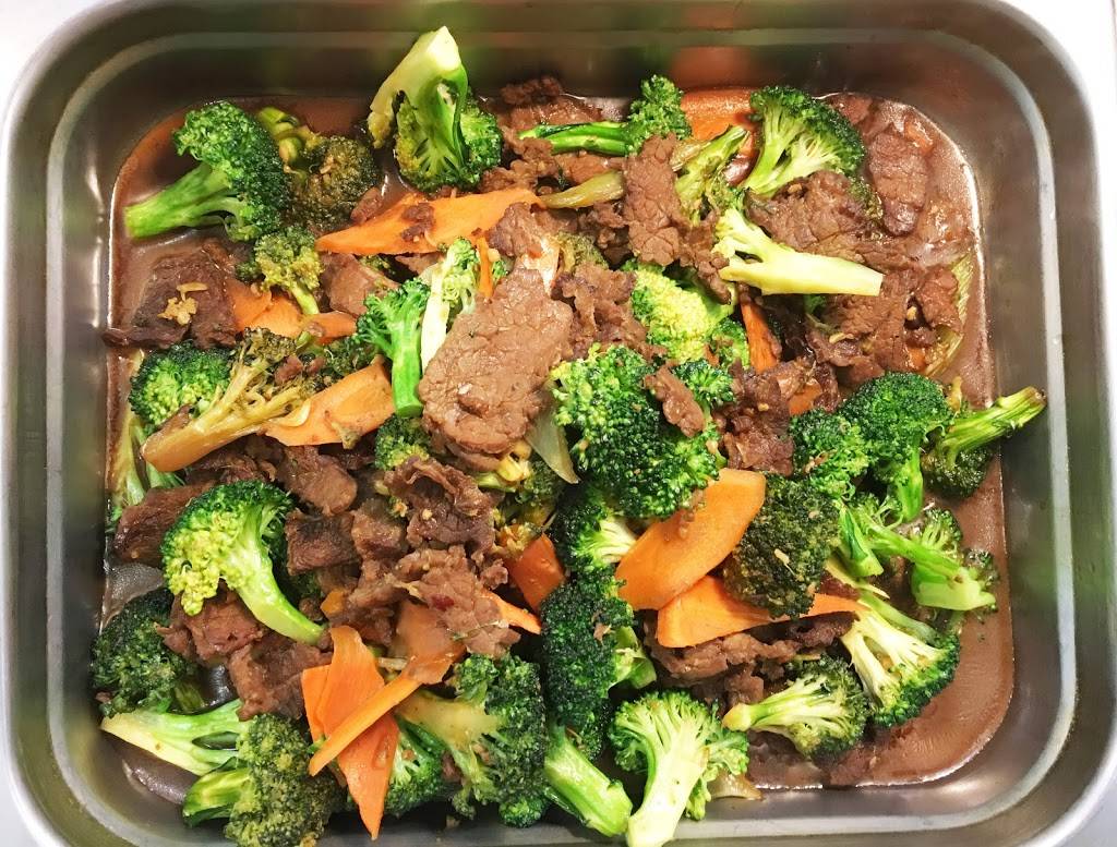 Lucky food express | restaurant | 5800 Bancroft Ave, Oakland, CA 94605, USA | 4086576662 OR +1 408-657-6662