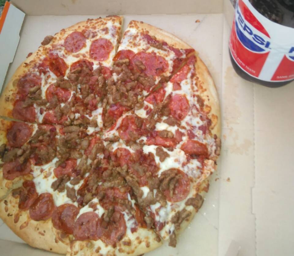 Little Caesars Pizza | meal takeaway | 884 Marshall St, Allegan, MI 49010, USA | 2696732700 OR +1 269-673-2700