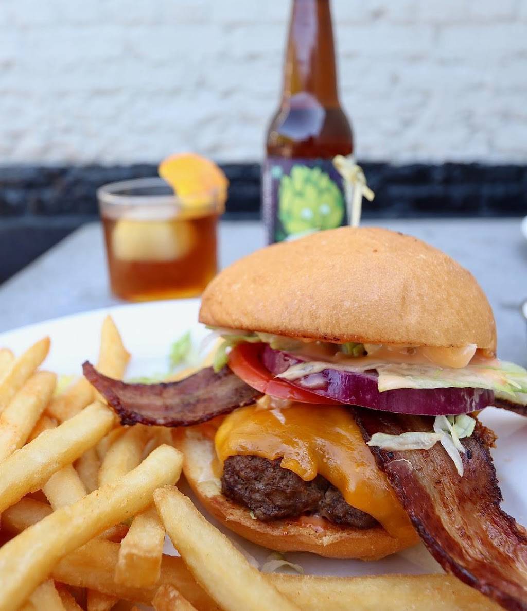 The District Lounge | night club | 223 W Chapman Ave, Orange, CA 92866, USA | 7146397777 OR +1 714-639-7777