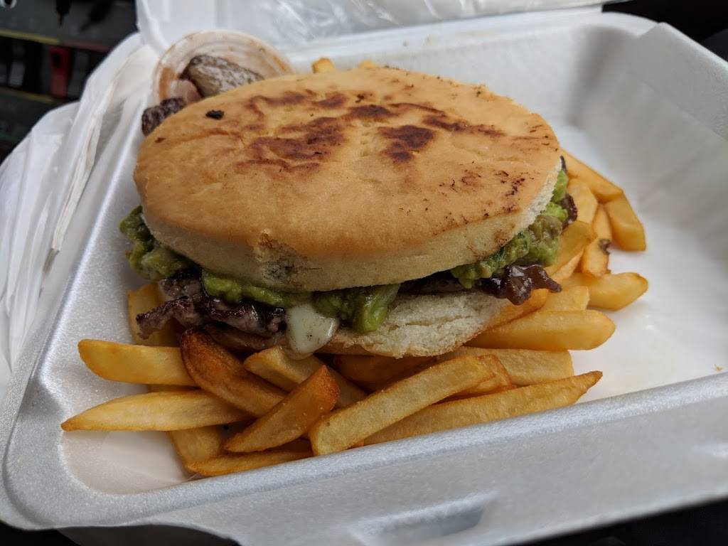 Amigos Latin Flavour | restaurant | 1291 Wilson Ave, North York, ON M3M 3C6, Canada | 4167923273 OR +1 416-792-3273