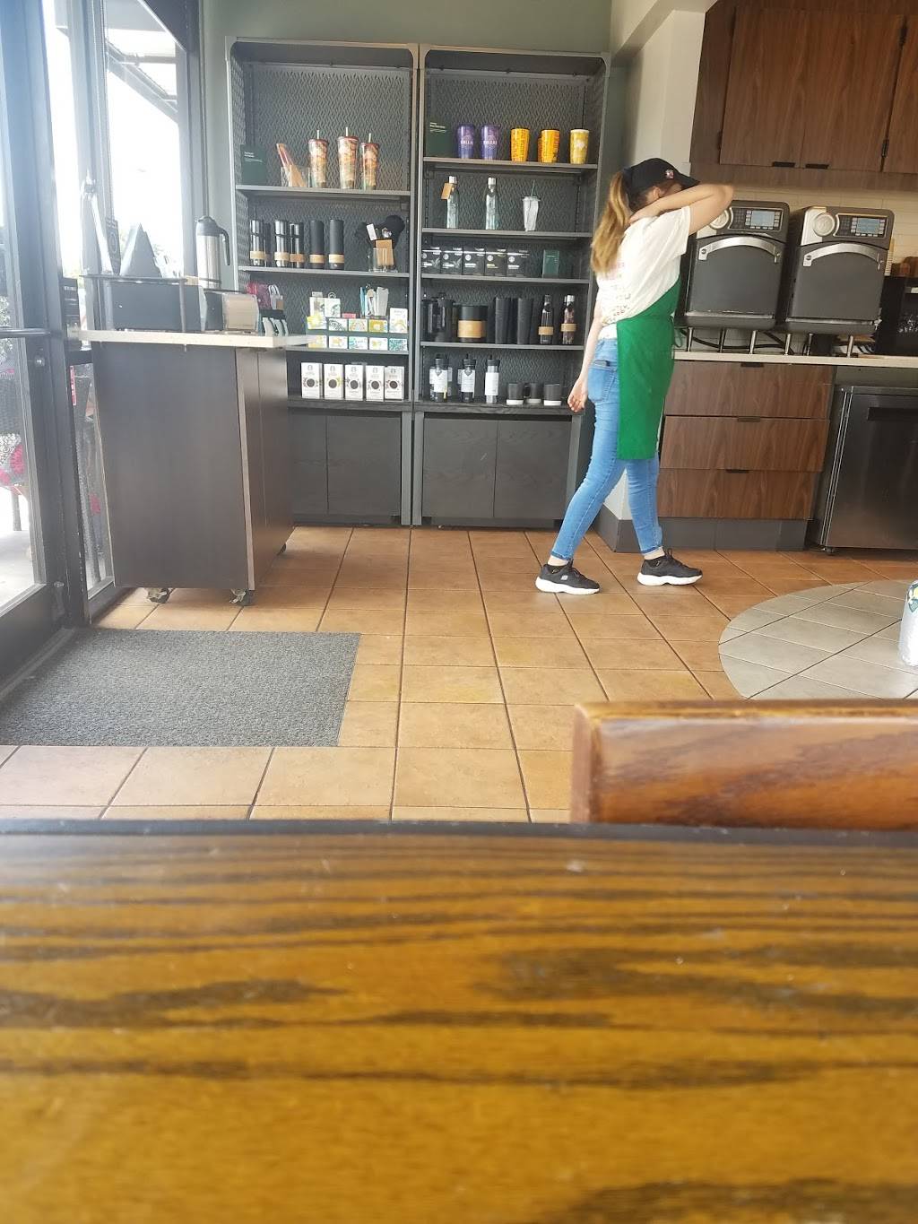 Starbucks | cafe | 2630 Arapaho Rd, Garland, TX 75044, USA | 9724951151 OR +1 972-495-1151