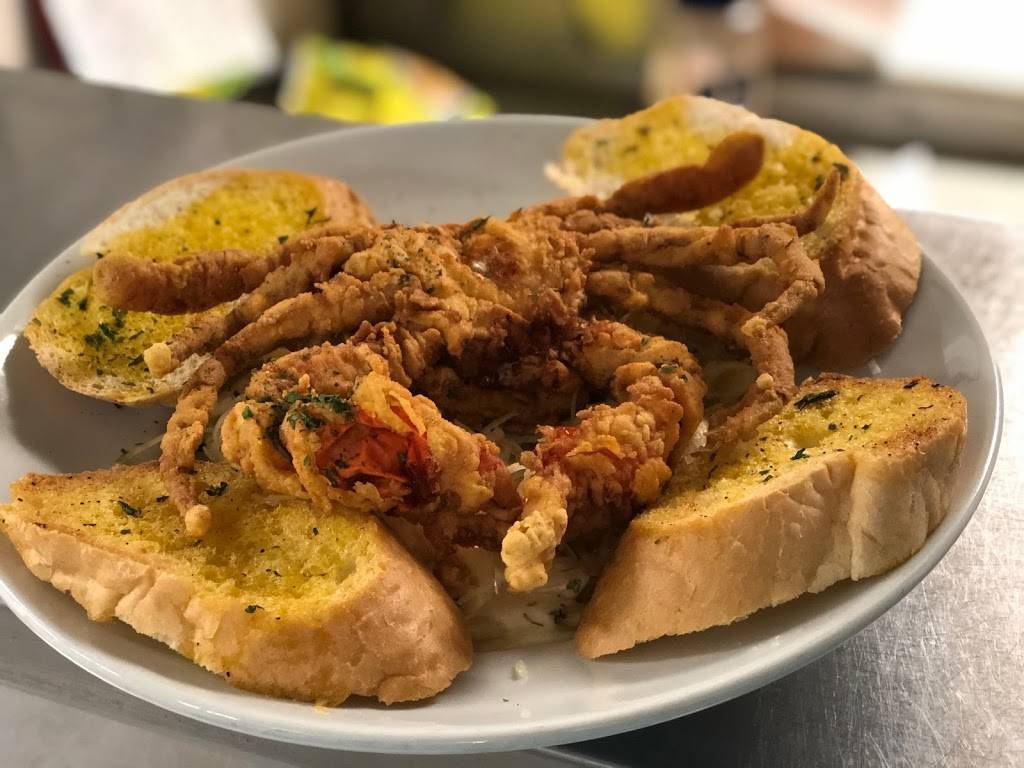 Becs at the Lake Restaurant and Catering | restaurant | 105 Gary Rd, Laplace, LA 70068, USA | 9852248172 OR +1 985-224-8172