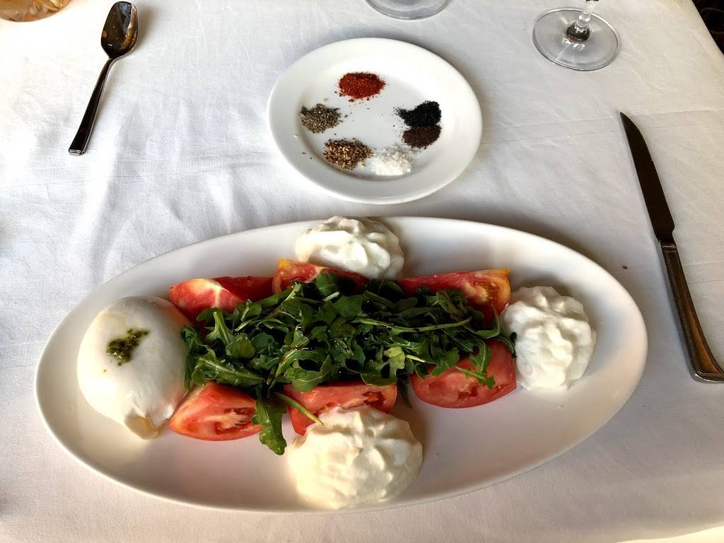 Bull and Bear | night club | 14200 Bonnet Creek Resort Ln a, Orlando, FL 32821, USA | 4075975500 OR +1 407-597-5500