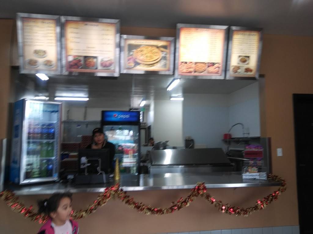 Lalis Pizza | restaurant | 7902 California Ave, Huntington Park, CA 90255, USA | 3237496335 OR +1 323-749-6335