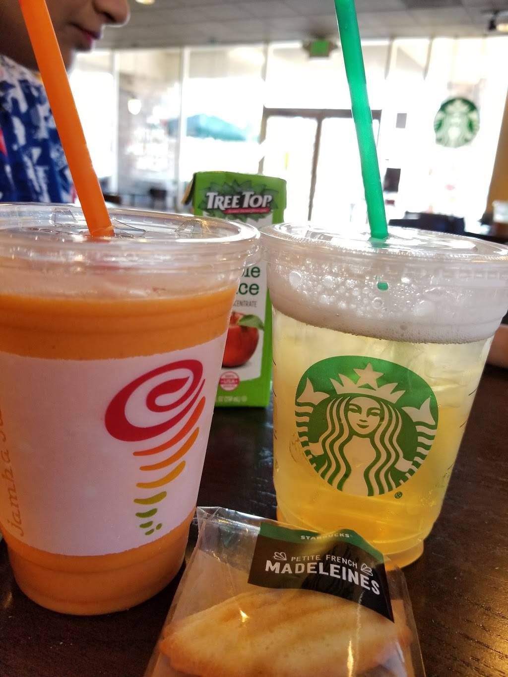 Jamba Juice San Tomas | restaurant | 4070, 2372 El Camino Real, Santa Clara, CA 95050, USA | 4082411523 OR +1 408-241-1523