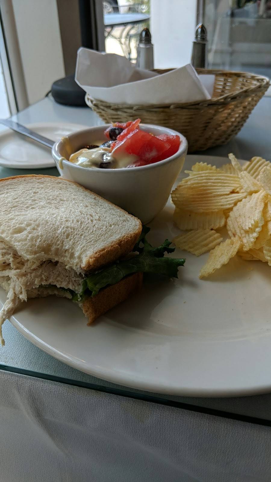 Old Town Hall & Cafe | cafe | 110 E Court Square, Covington, TN 38019, USA | 9014750502 OR +1 901-475-0502