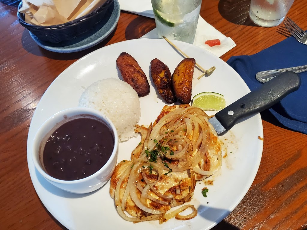 Padrinos Cuban, Fort Lauderdale | restaurant | 1135 N Federal Hwy, Fort Lauderdale, FL 33304, USA | 9542108989 OR +1 954-210-8989