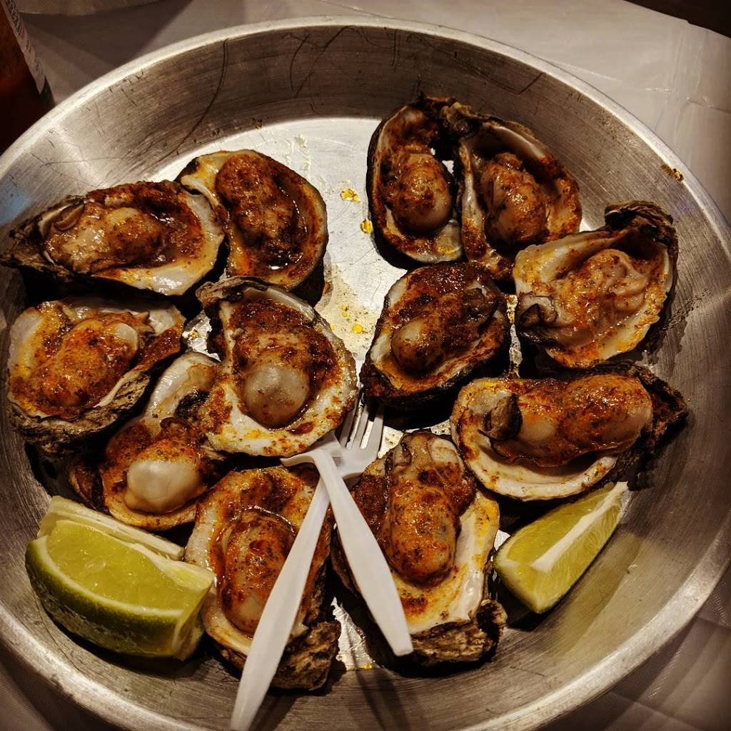 Blazin Cajun Crawfish | restaurant | 159 Sharpstown Center #1000, Houston, TX 77036, USA | 7136363873 OR +1 713-636-3873