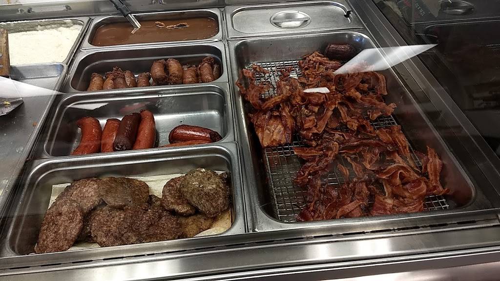 Road Runner Cafe | restaurant | 3569 S Fields St, Farmville, NC 27828, USA | 2527533901 OR +1 252-753-3901