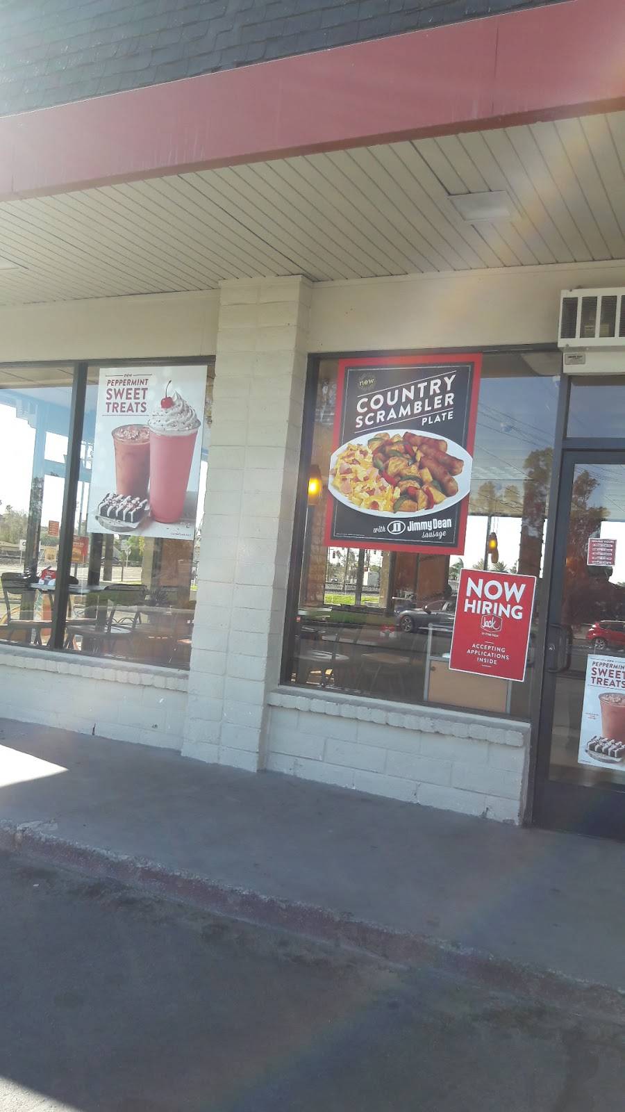 Jack in the Box | restaurant | 9195 Jurupa Rd, Riverside, CA 92509, USA | 9516816161 OR +1 951-681-6161