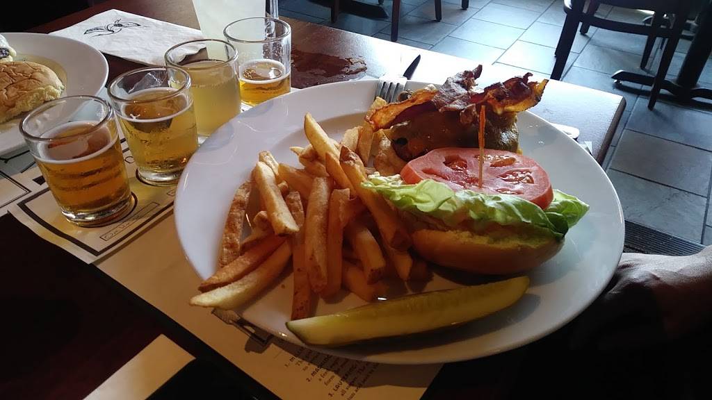 Iron Hill Brewery & Restaurant | restaurant | 147 E Main St, Newark, DE 19711, USA | 3022669000 OR +1 302-266-9000