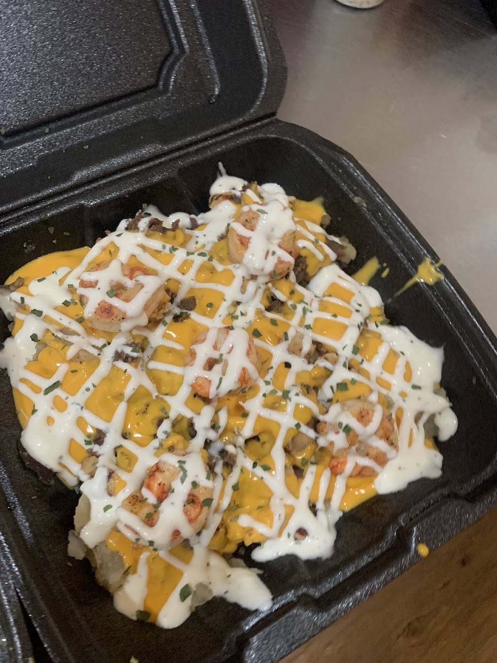 Smack Yo Mamma wings & things | restaurant | 115 E Market St, Akron, OH 44308, USA | 2347888626 OR +1 234-788-8626