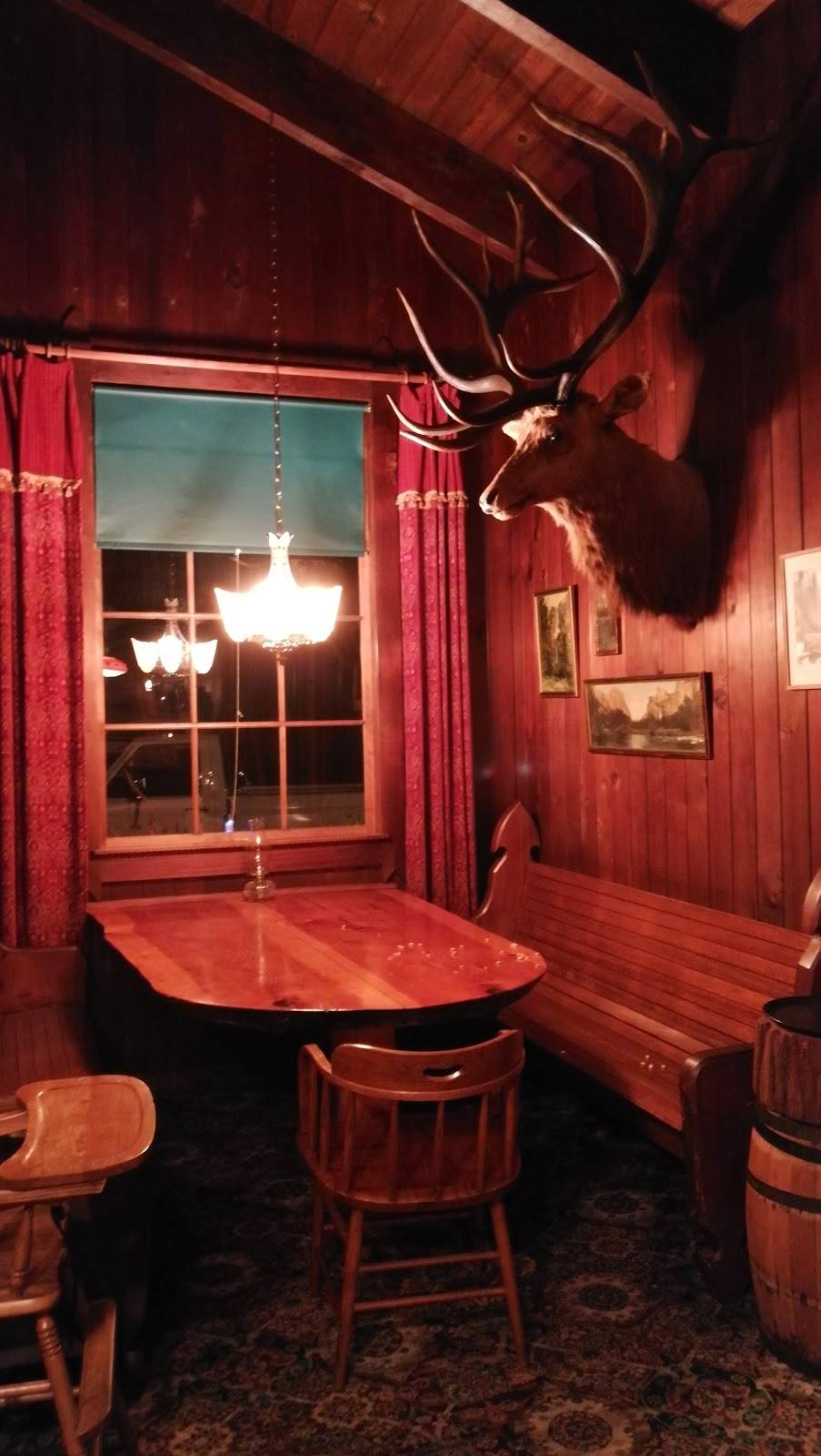 Buffalo Bar at Narrow Gauge Inn | restaurant | 48571 CA-41, Fish Camp, CA 93623, USA | 5596837720 OR +1 559-683-7720
