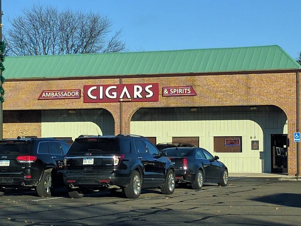 Ambassador Cigars & Spirits | restaurant | 3614 Rochester Rd, Troy, MI 48083, USA | 2482509716 OR +1 248-250-9716
