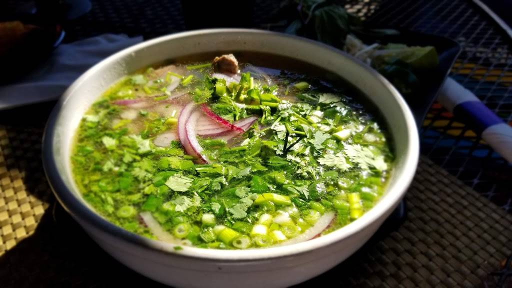 ChopStix Bistro | restaurant | 2441 NW 43rd St, Gainesville, FL 32606, USA | 3525053131 OR +1 352-505-3131