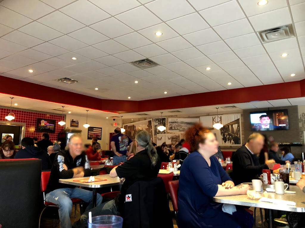 Hi-Ho Diner | restaurant | 2885 Howard Ave, Windsor, ON N8X 3Y4, Canada | 5199155000 OR +1 519-915-5000