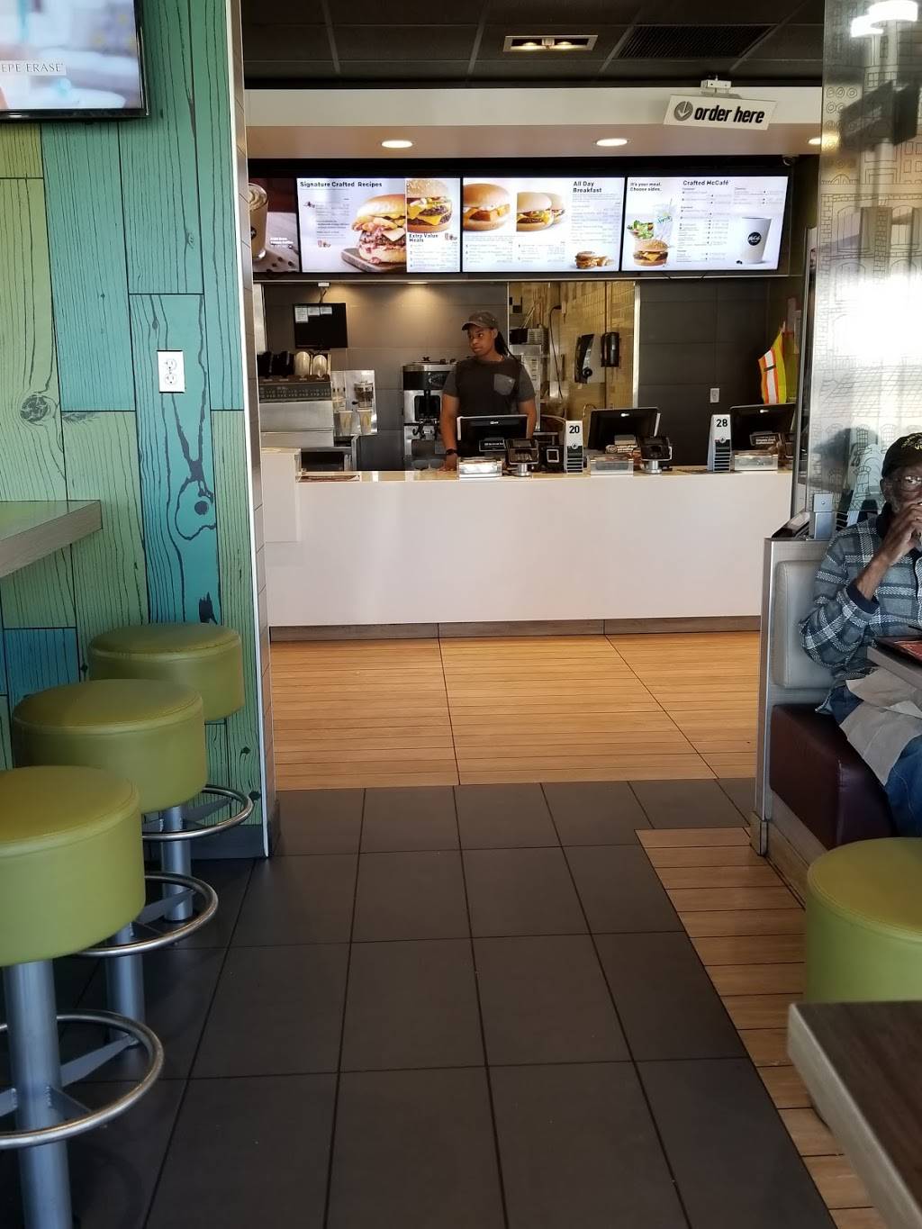 McDonalds | cafe | 4205-15 Mortimer Ave, Baltimore, MD 21215, USA | 4107641739 OR +1 410-764-1739