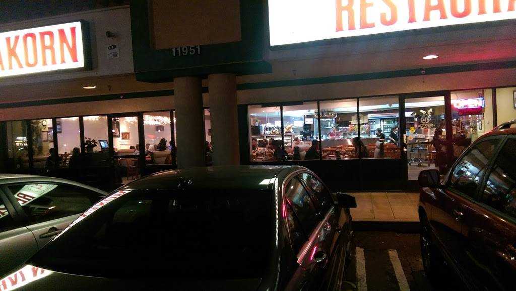 Thai Nakorn Restaurant | restaurant | 11951 Beach Blvd, Stanton, CA 90680, USA | 7147992031 OR +1 714-799-2031