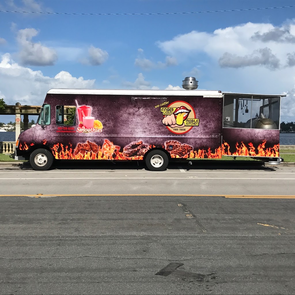 Finger Lickin Mobile Kitchen | restaurant | 430 Northwood Rd, West Palm Beach, FL 33407, USA | 5616197566 OR +1 561-619-7566