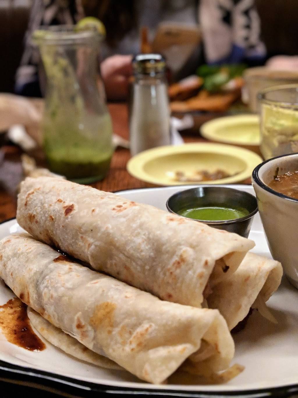 Superica | restaurant | 1801 N Shepherd Dr #B, Houston, TX 77008, USA | 7139553215 OR +1 713-955-3215