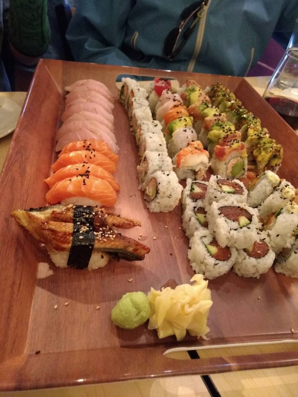 Sushi Yoshi | restaurant | 917 Front St #100, Louisville, CO 80027, USA | 7203040300 OR +1 720-304-0300