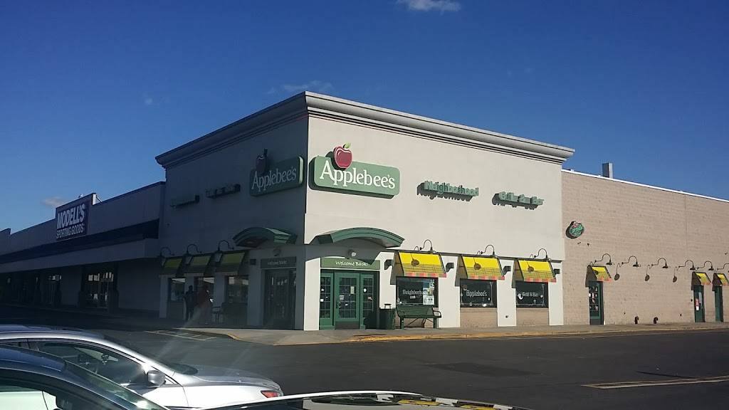 Applebees Grill + Bar | restaurant | 253-01 Rockaway Blvd, Rosedale, NY 11422, USA | 5167920100 OR +1 516-792-0100