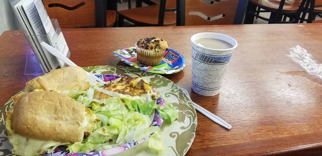 Mendels Pizza | restaurant | 4923 18th Ave, Brooklyn, NY 11204, USA | 7184388542 OR +1 718-438-8542