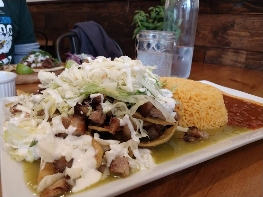 Easton Taco & Rotisserie | restaurant | 1054 Northampton St, Easton, PA 18042, USA | 6104380974 OR +1 610-438-0974