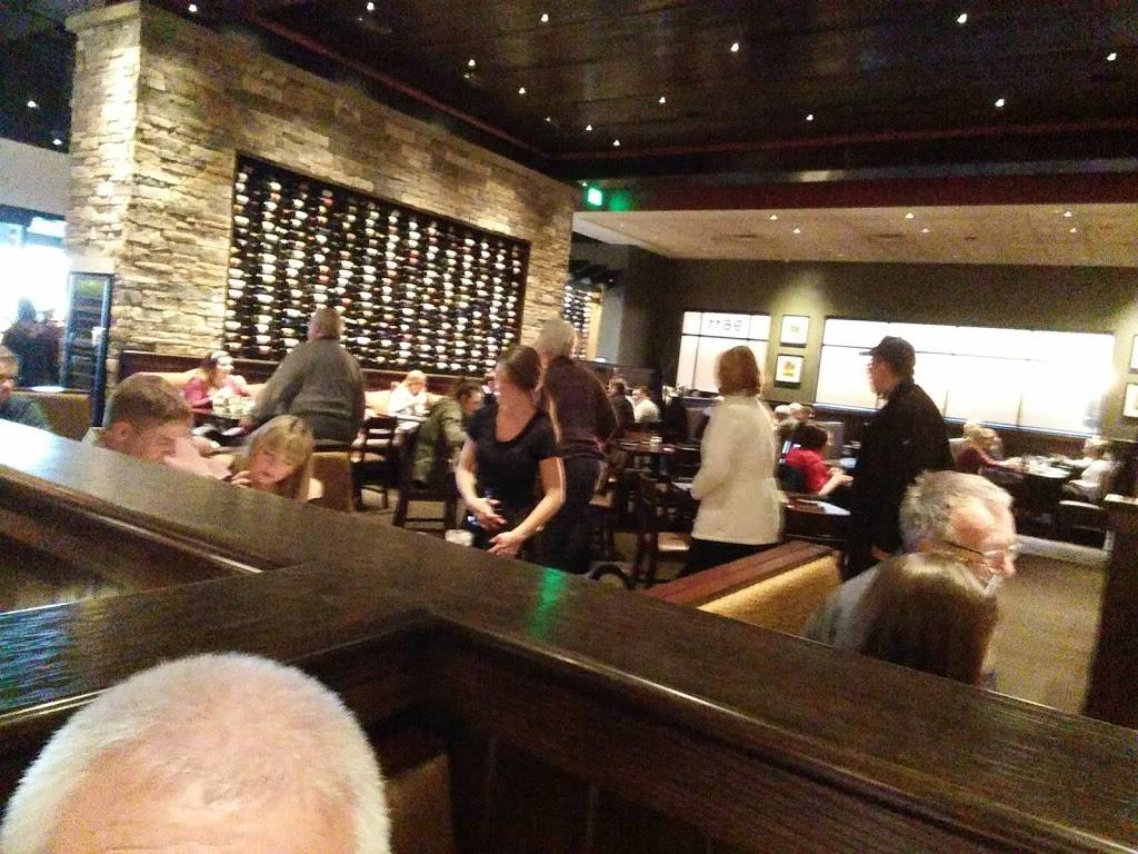 Firebirds Wood Fired Grill | restaurant | 9611 N Meridian St, Indianapolis, IN 46290, USA | 3175643042 OR +1 317-564-3042