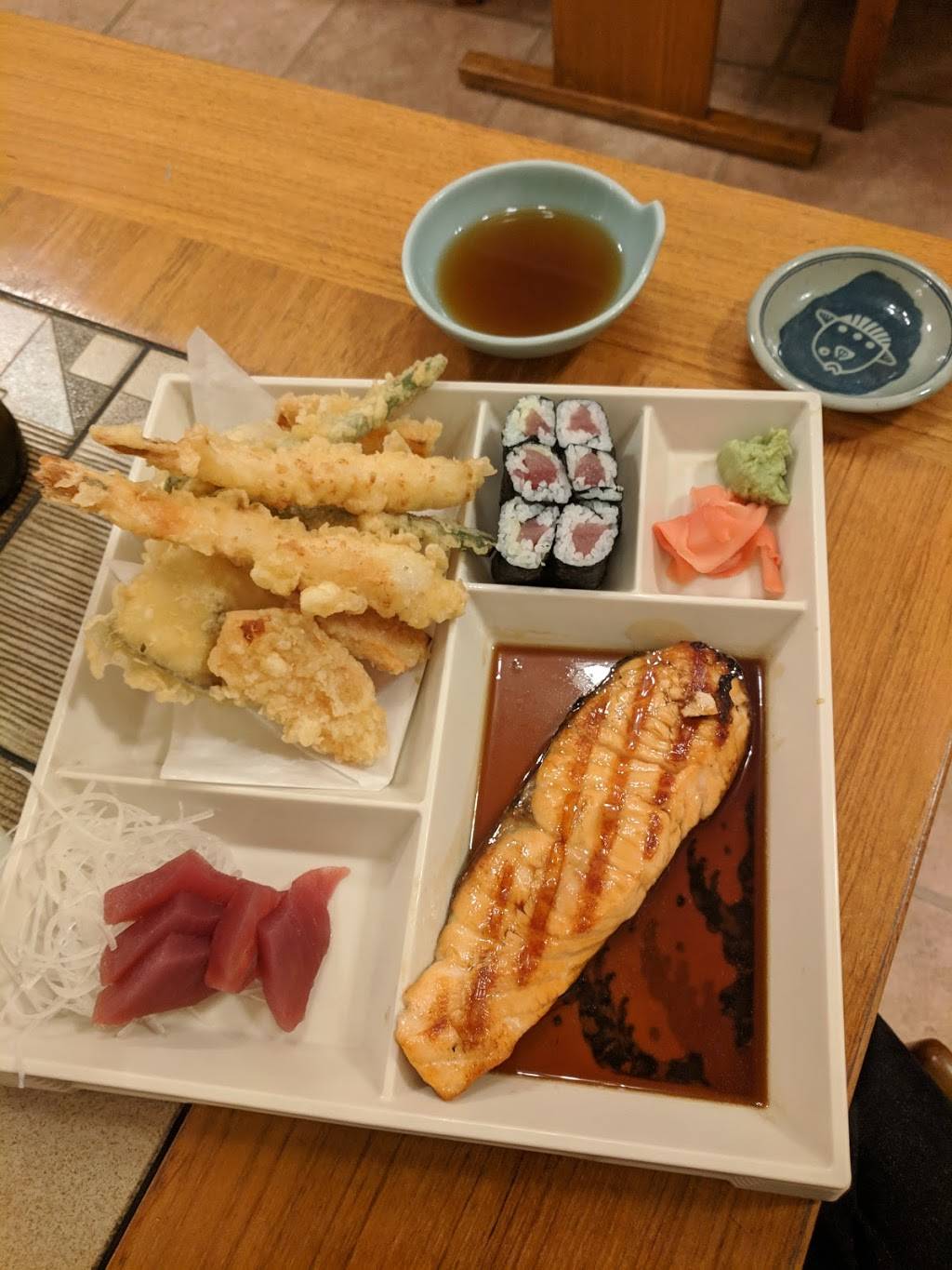 Takara Sushi Japanese Restaurant | restaurant | 218 17th St, Pacific Grove, CA 93950, USA | 8316552730 OR +1 831-655-2730