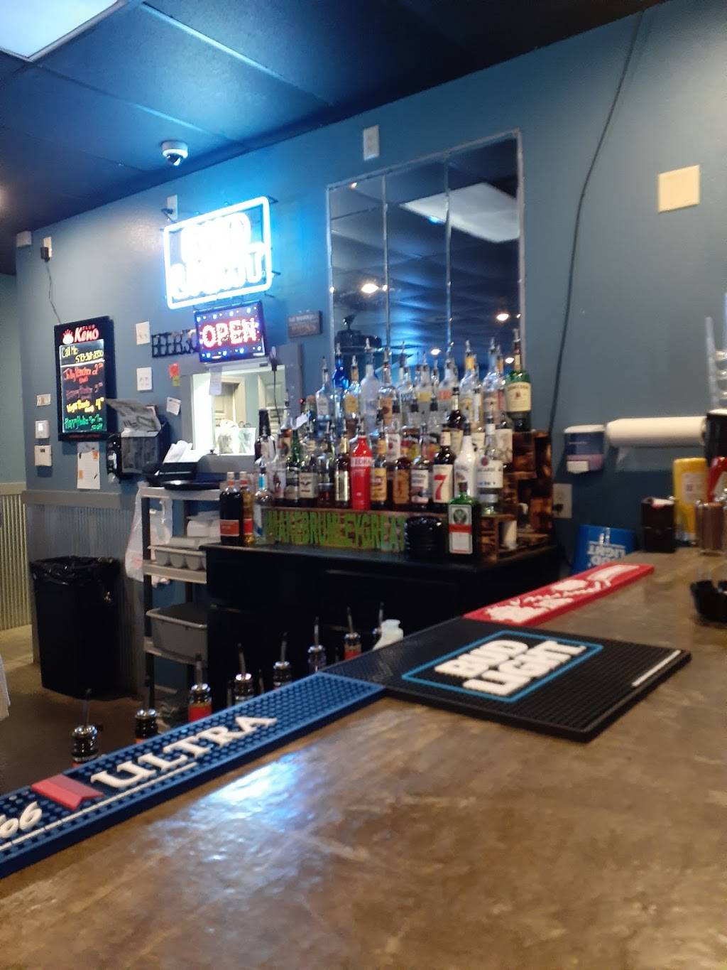 Brumley Tavern | restaurant | 865 State Hwy C, Brumley, MO 65017, USA | 5733692330 OR +1 573-369-2330